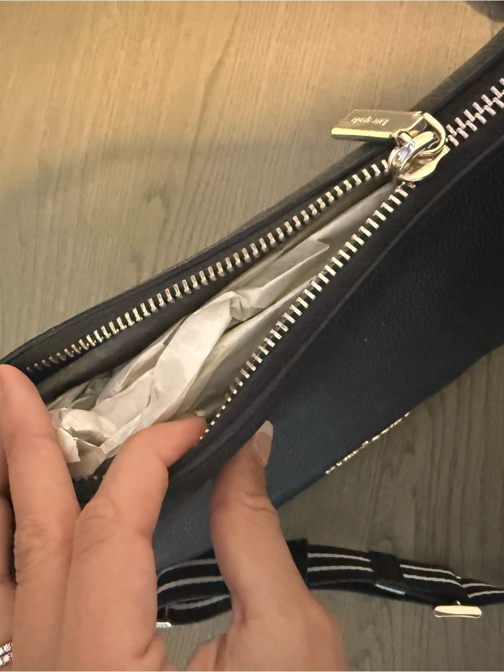 kate spade black leather shoulder pouch with gold hardware - Picture 2 of 2